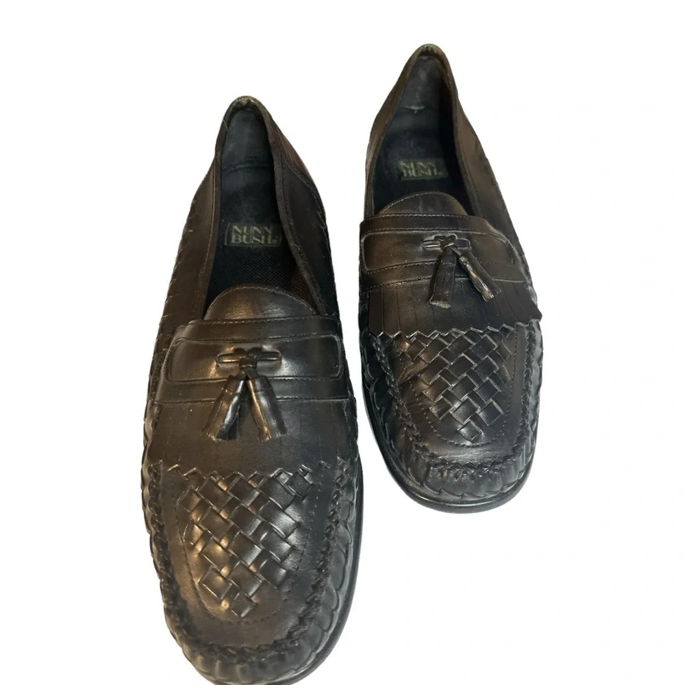 Nunn Bush Black Waffle Weave Leather Upper Rubber Sole Stacked 1” Heel